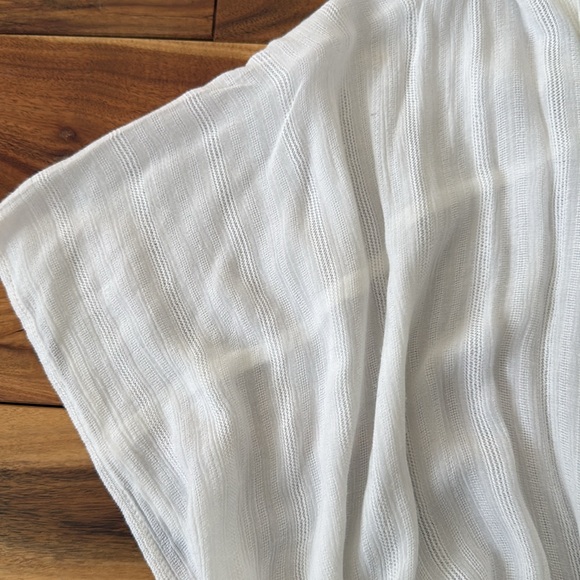 L Space Anita cover up top - Picture 4 of 4